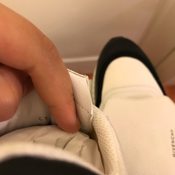 SOLD! NEW Givenchy Active Race Runner Sneakers - Picture 5 of 8